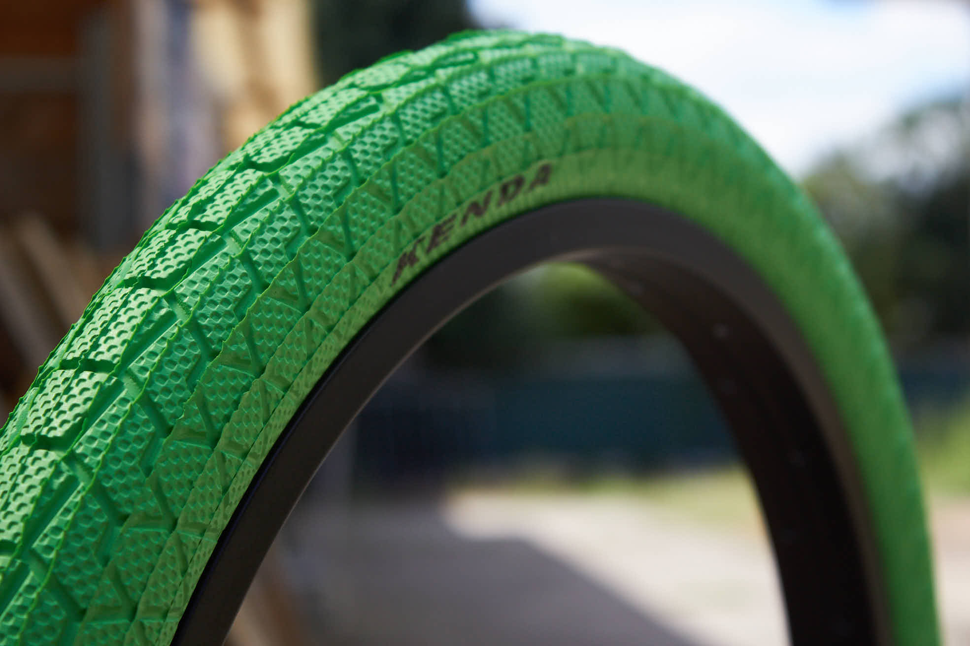 Opona BMX KENDA 20 × 1,95″, zielona