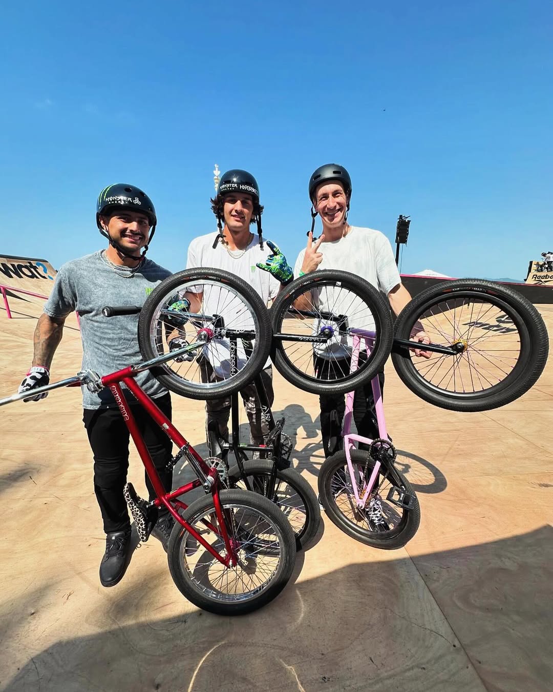 Opona składana BMX KHE MAC2+ 20 × 2,30″