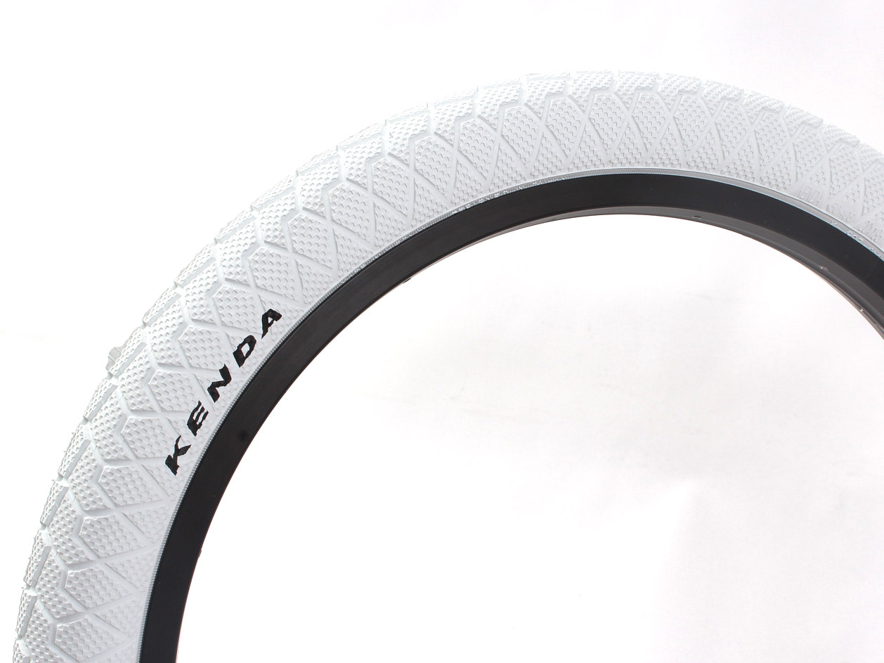Opona BMX KENDA 20 × 1,95″, biała